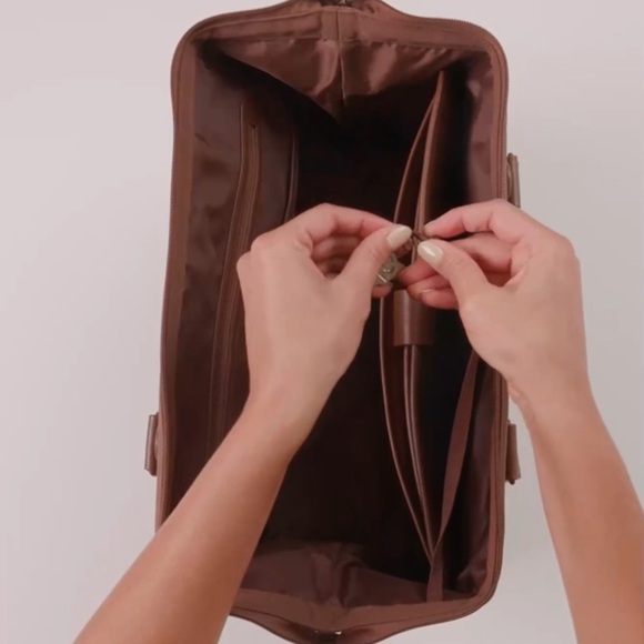 BEIS MINI CONVERTABLE WEEKENDER IN MAPLE - Picture 7 of 11